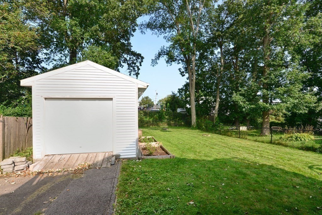 115 Elmlawn Road Braintree, MA 02184 - Photo 25 of 32 Gallery Image 25