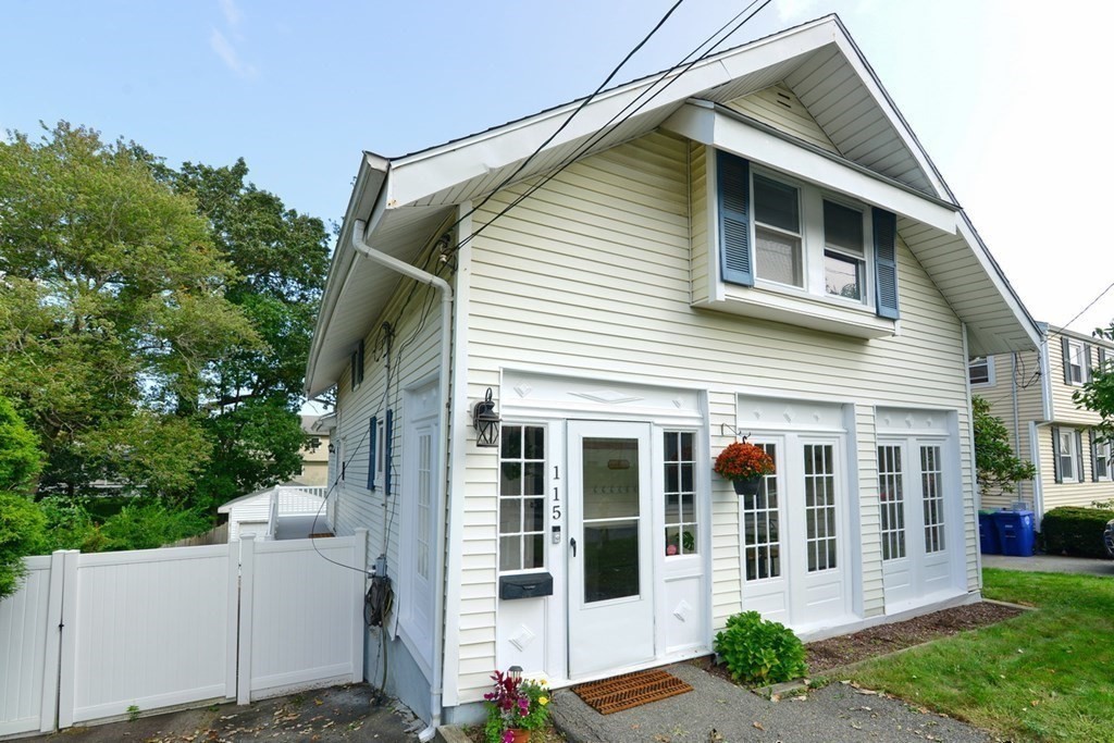 115 Elmlawn Road Braintree, MA 02184 - Photo 3 of 32 Gallery Image 3