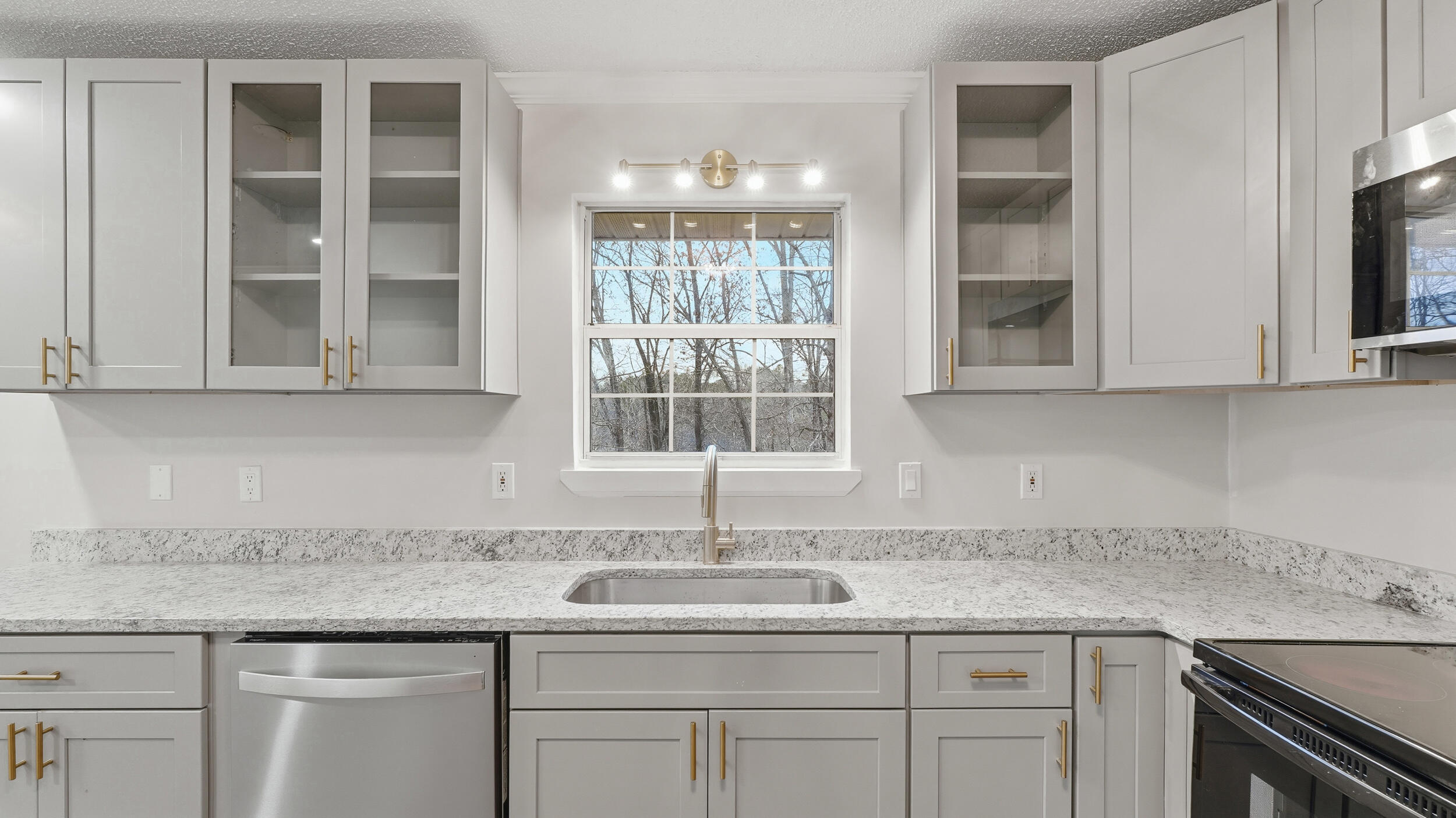 457 Hickory Circle Ringgold, GA 30736 - Photo 11 of 38 11_457 hickory cir-11