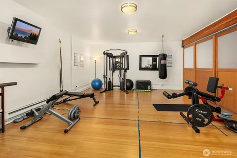 $239,999 | 1707 Boylston Avenue, Unit 206, Seattle, WA 98122