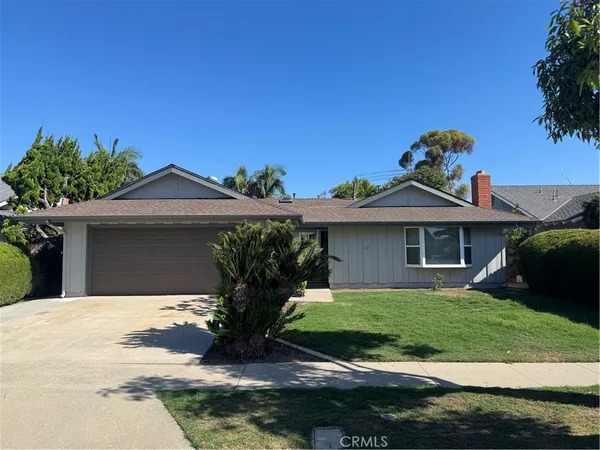 $1,395,000 | 970 Cheyenne Street, Costa Mesa, CA 92626