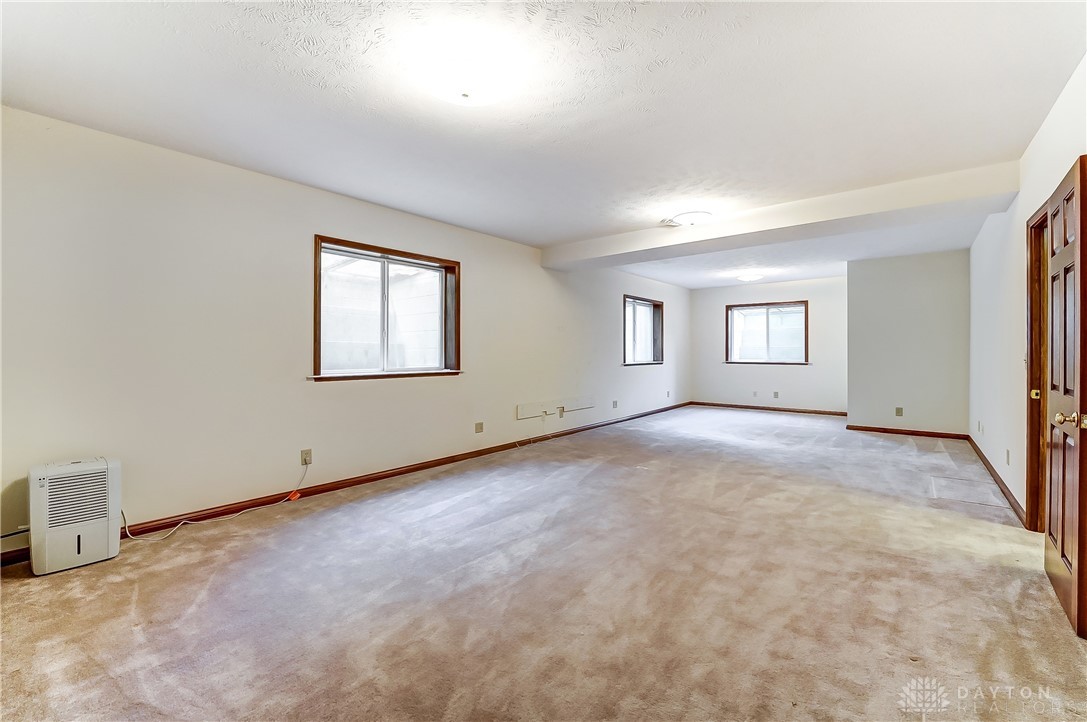 3576 Stutsman Road Bellbrook, OH 45305 - Photo 10 of 100 daylight windows in basement