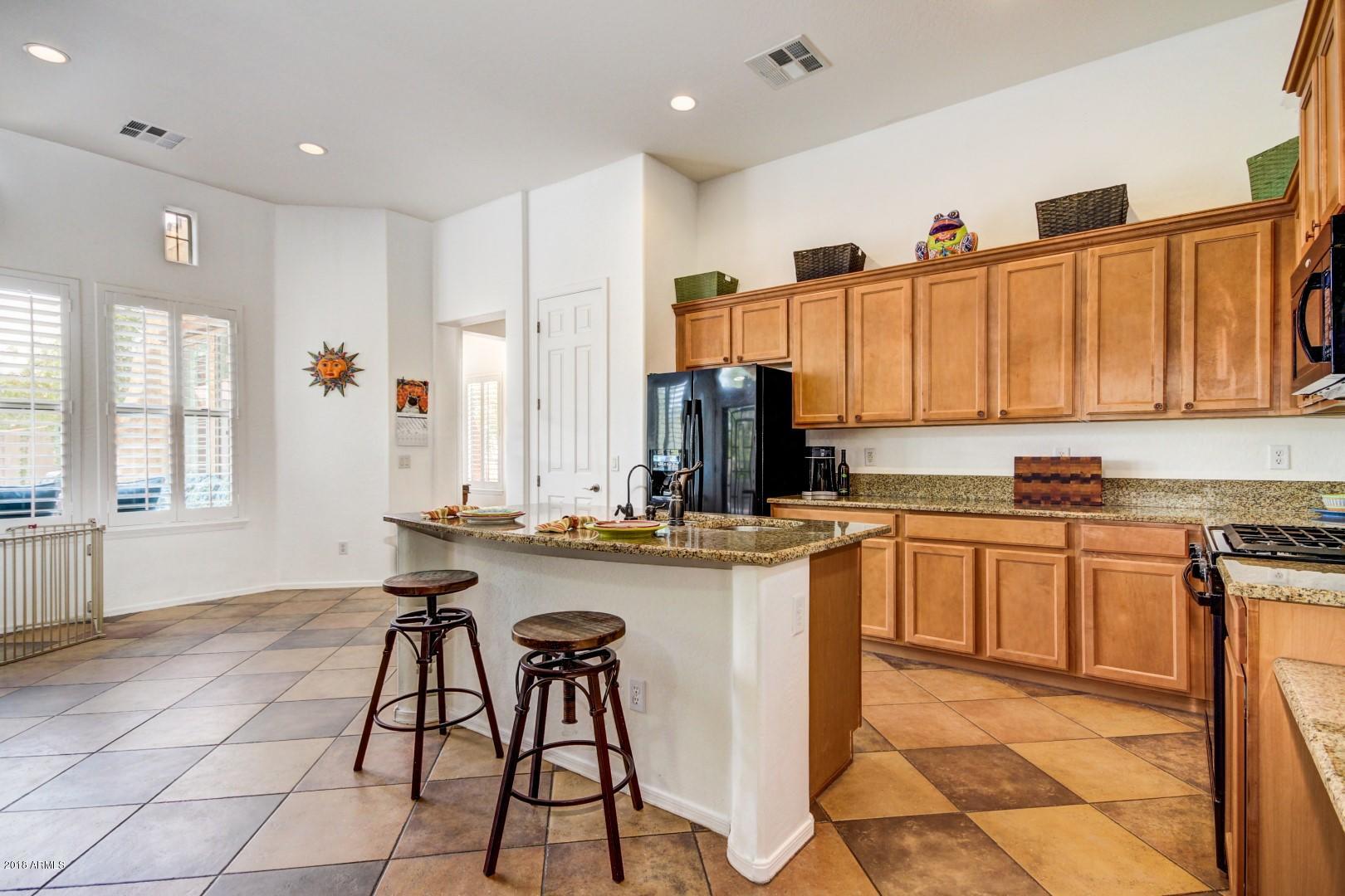 4559 North Point Ridge Road Buckeye, AZ 85396 - Photo 5 of 43 Point Ridge - 4559 (13)