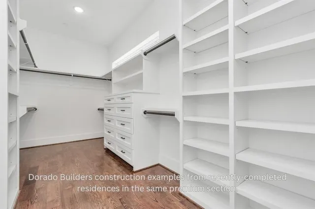 $1,000,000 | 607 North Live Oak Street, Houston, TX 77003