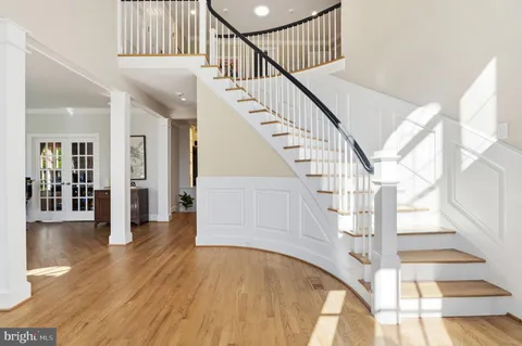 $2,600,000 | 7009 Symphony Court, McLean, VA 22101