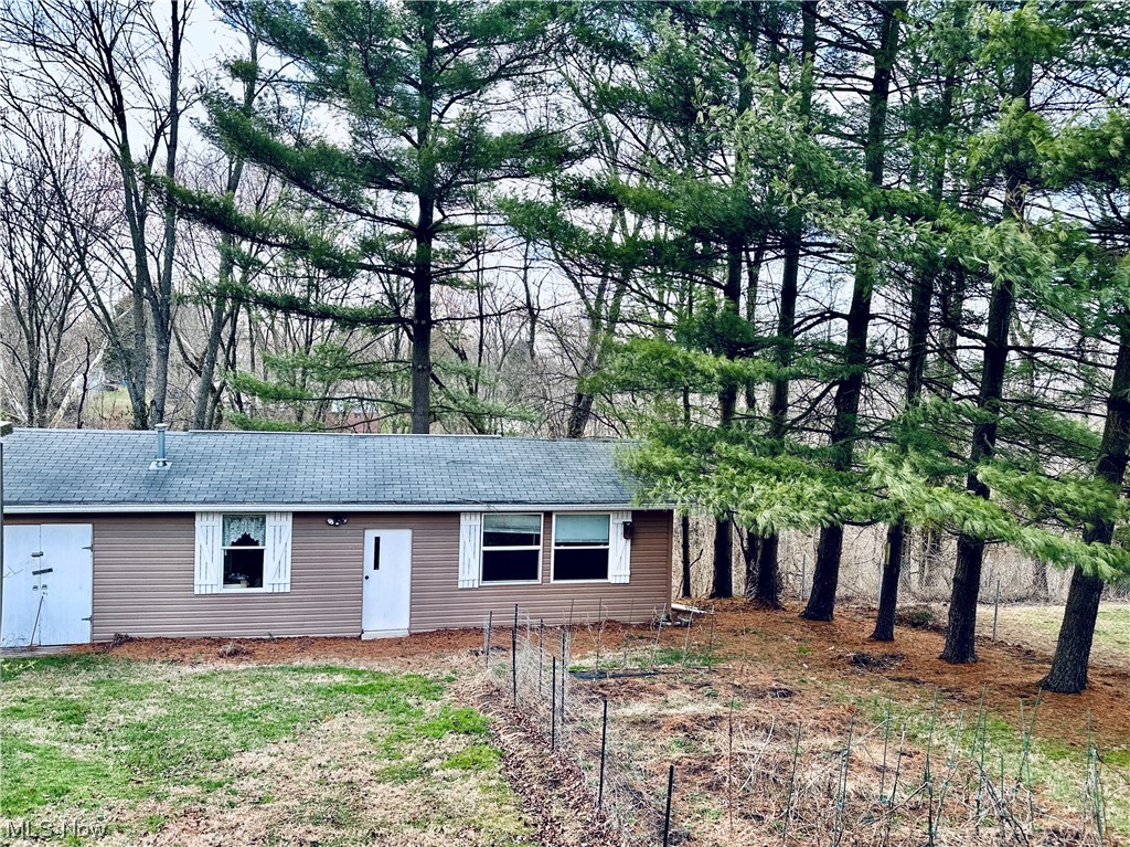 2735 Christy Road Marietta, OH 45750 - Photo 7 of 32