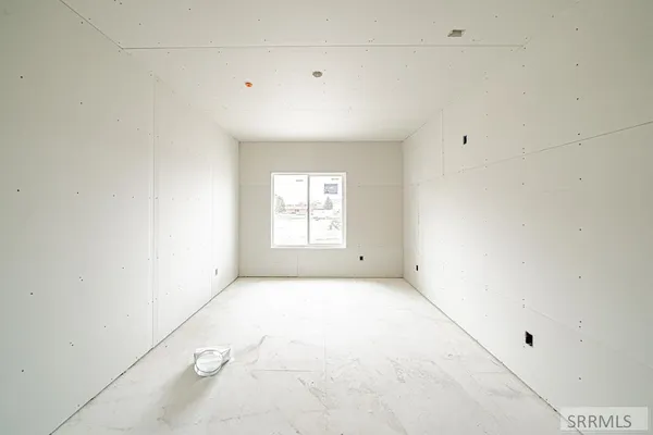 $252,000 | 1142 South Skyline Drive, Unit 206, Idaho Falls, ID 83402