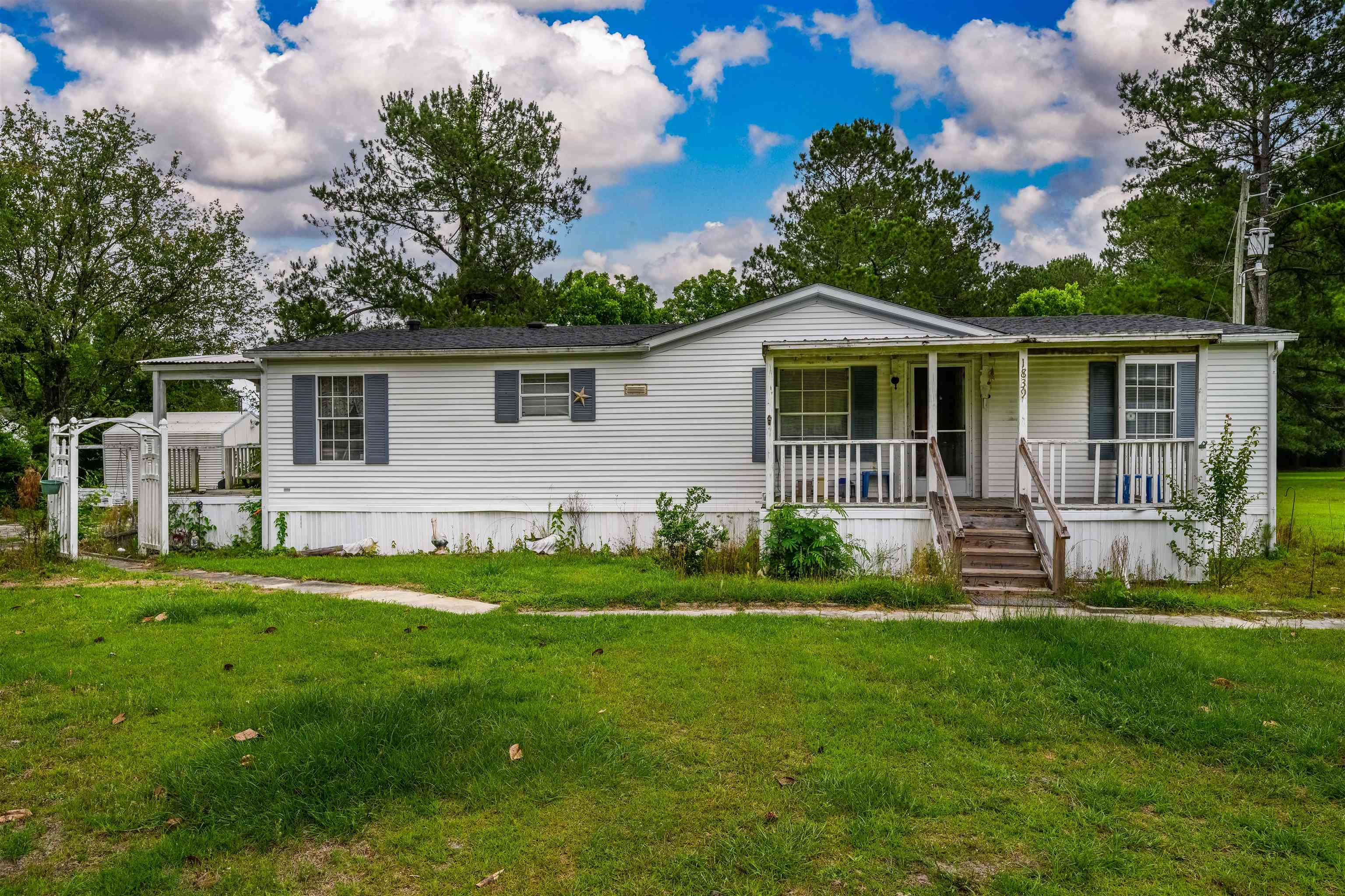 1839 Sarvis Road Loris, SC 29569 - Photo 1 of 33
