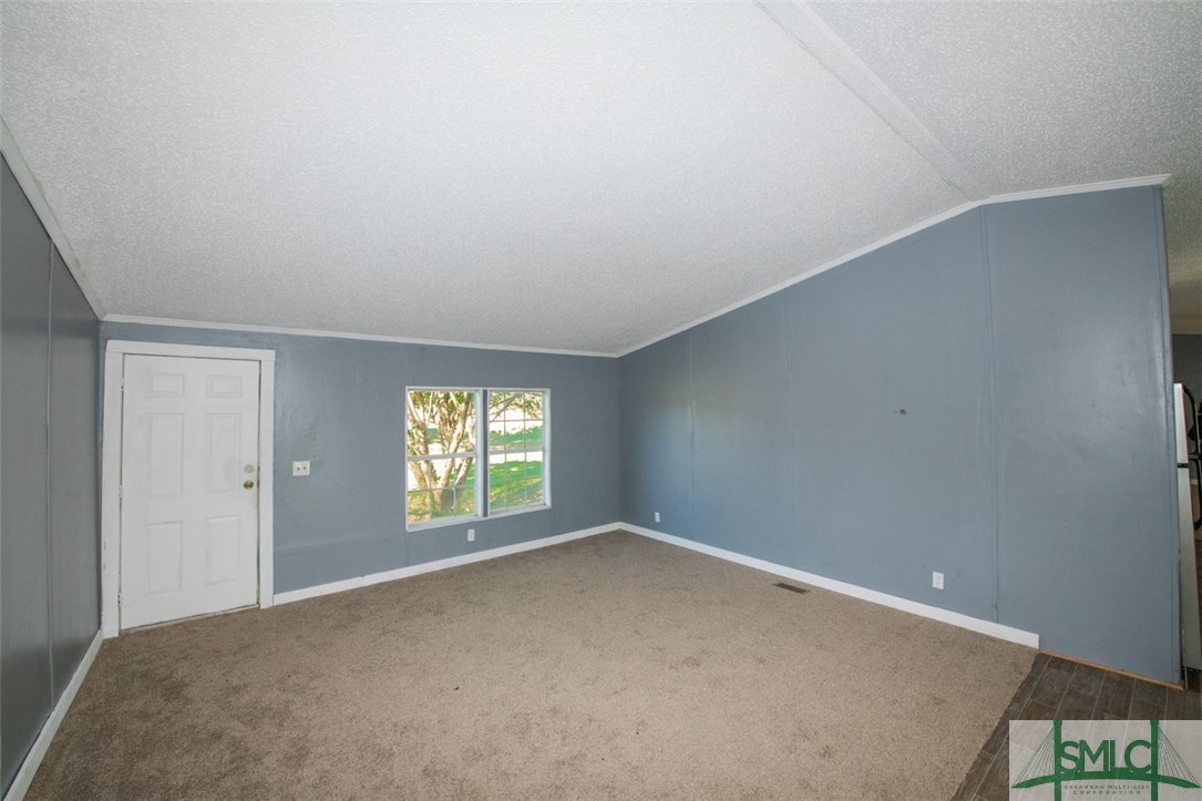 6482 Aruba Road Claxton, GA 30417 - Photo 8 of 49