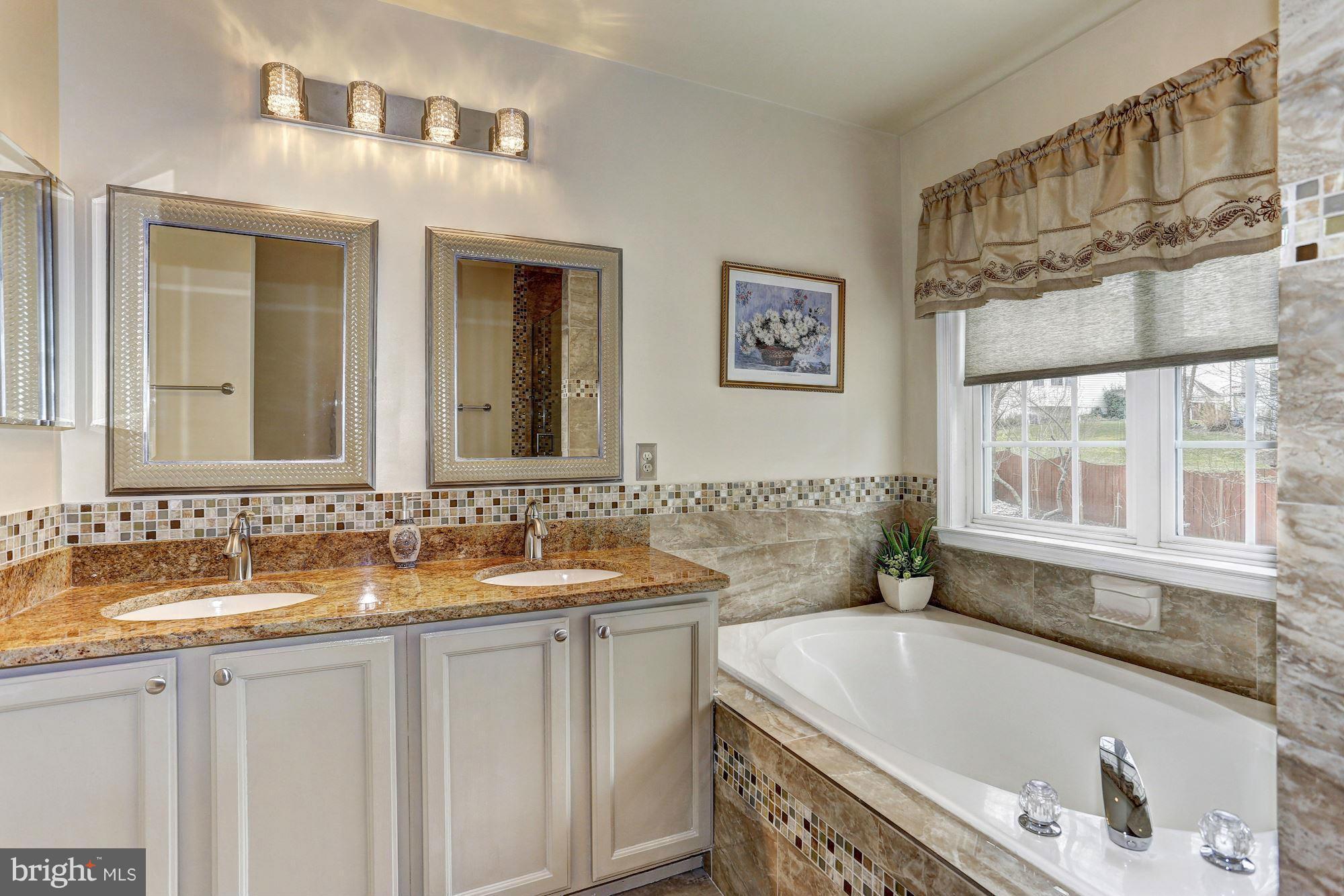 8008 Roland Court Elkridge, MD 21075 - Photo 16 of 27 Master Bath