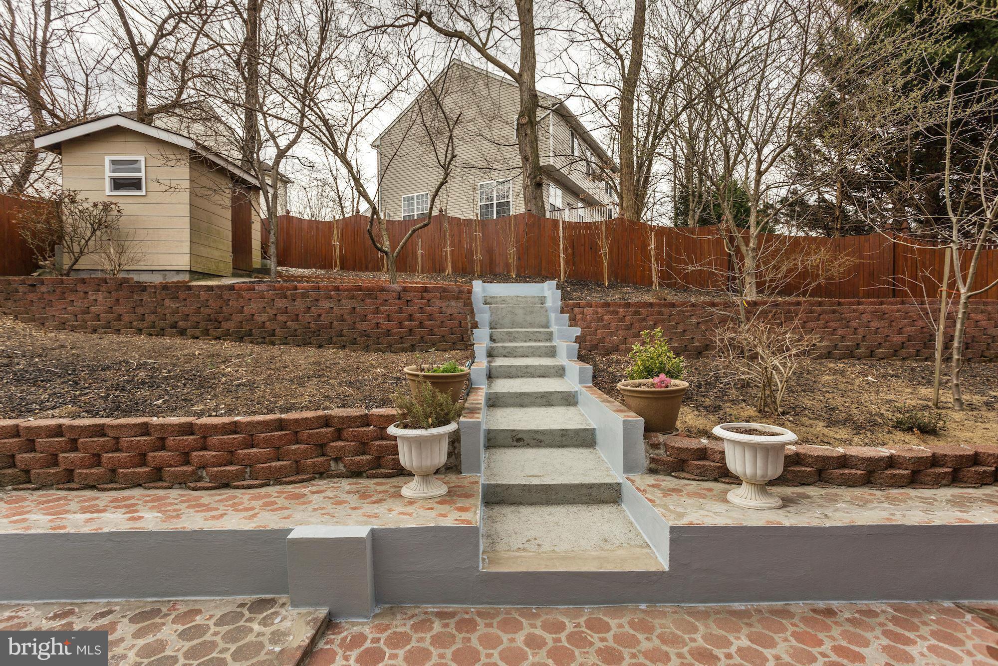 8008 Roland Court Elkridge, MD 21075 - Photo 25 of 27 Fenced Yard