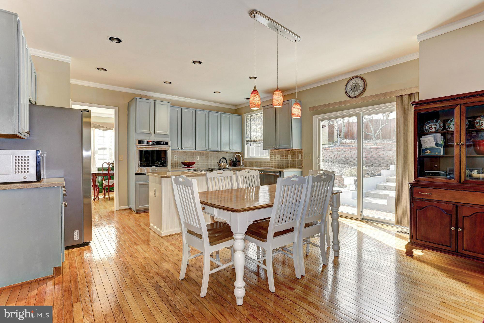 8008 Roland Court Elkridge, MD 21075 - Photo 6 of 27 Breakfast Area