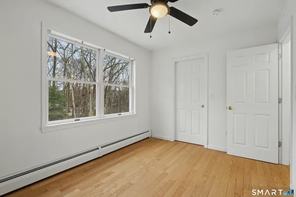 $390,000 | 11 Windy Ridge Place, Unit 11, Waterford, CT 06385