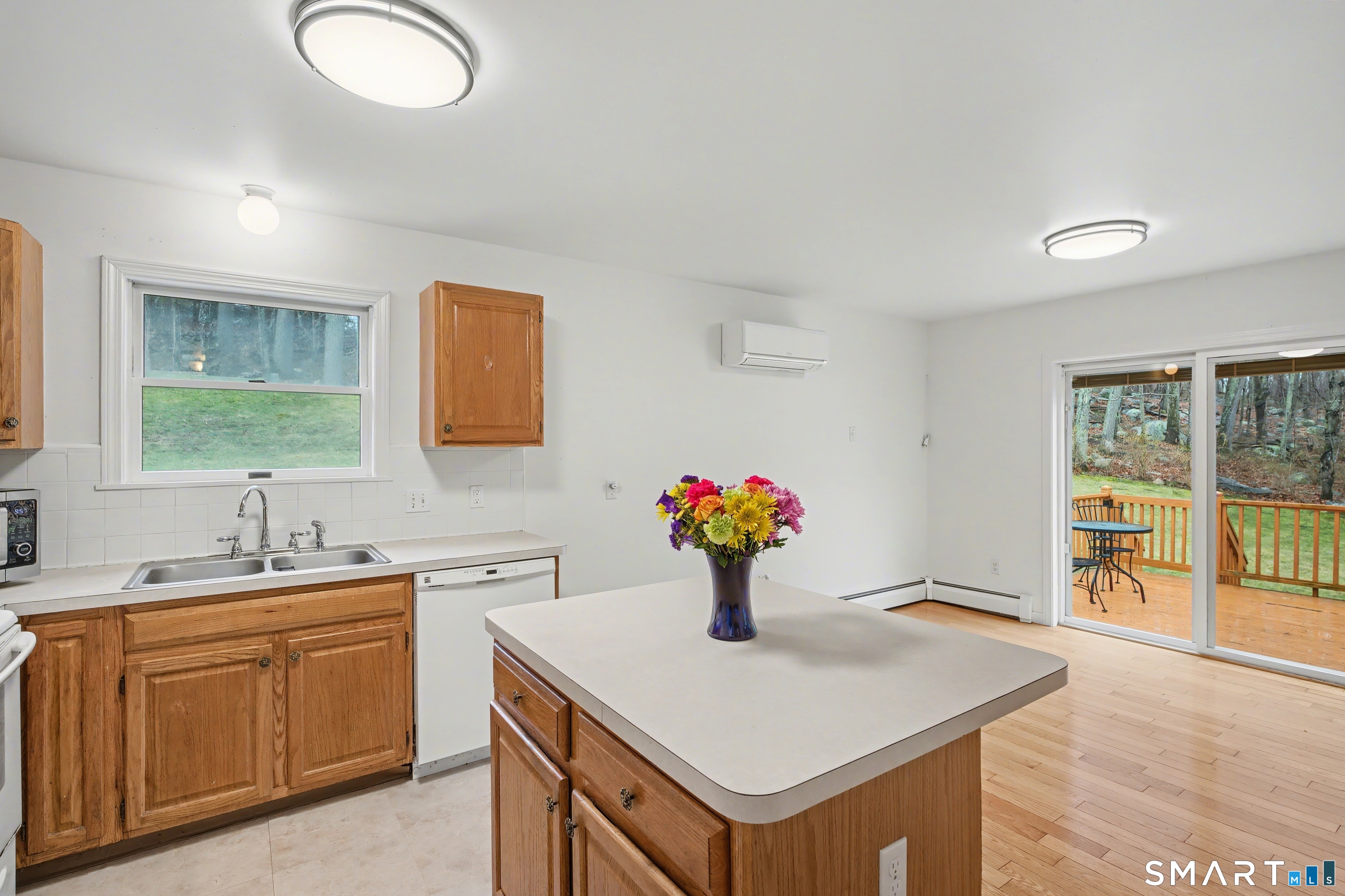 11 Windy Ridge Place, Unit 11 Waterford, CT 06385 - Photo 8 of 27