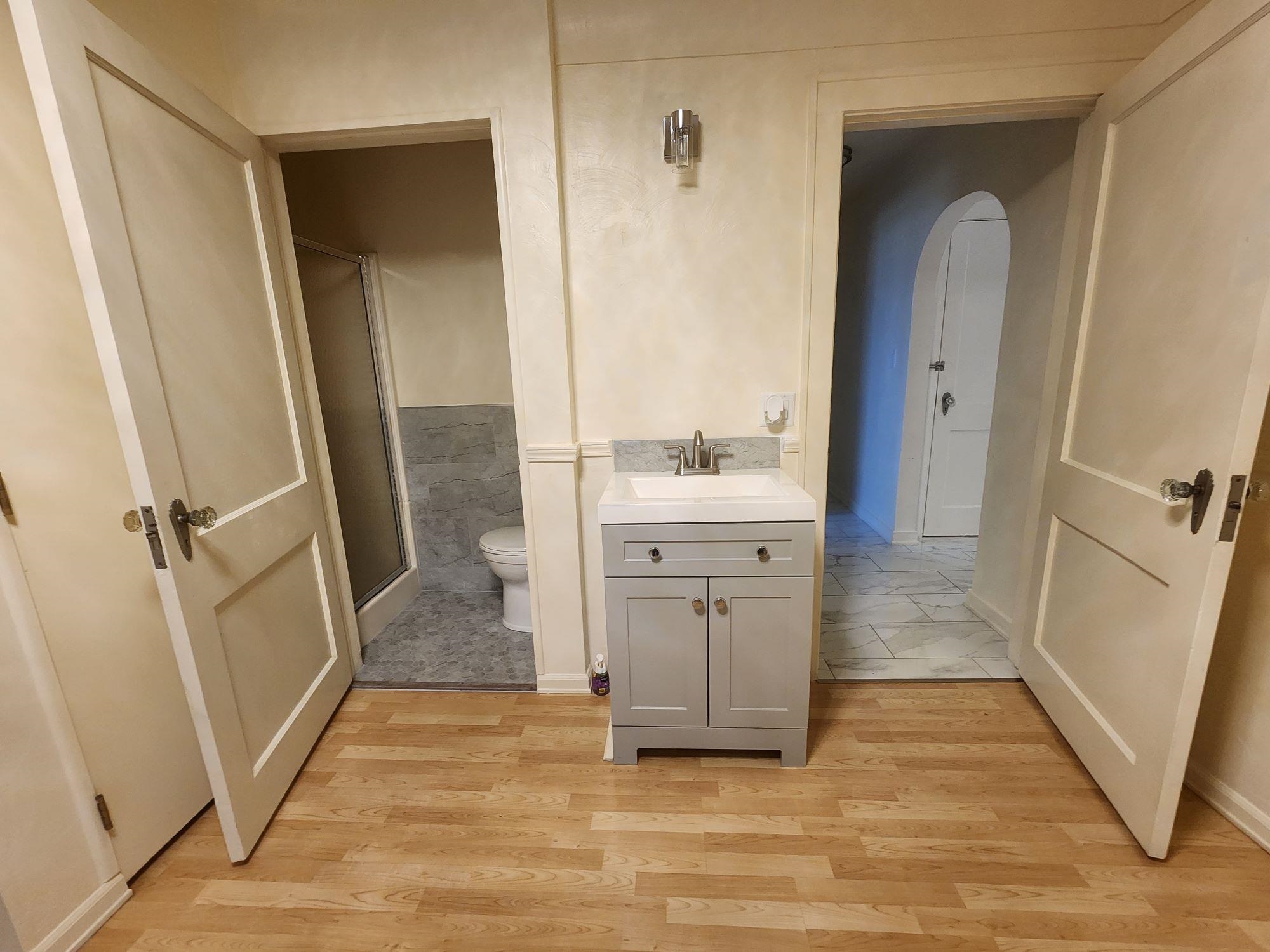 195 South Lincoln Road Bay City, MI 48708 - Photo 21 of 44