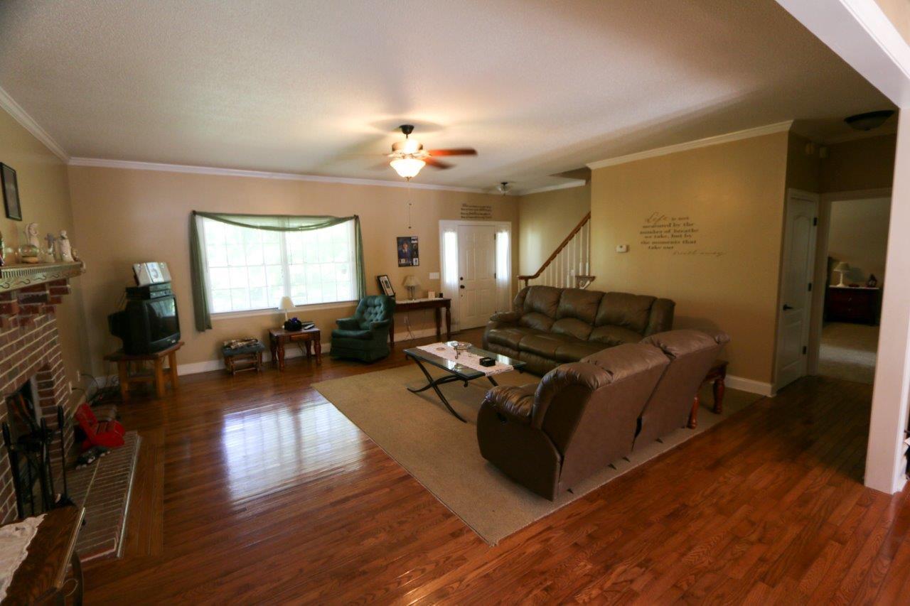 5551 Hunter Road Ooltewah, TN 37363 - Photo 25 of 32 IMG_1226