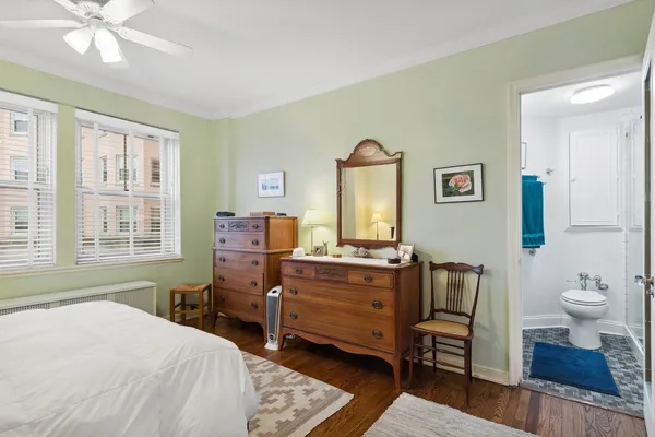 $480,000 | 5555 North Sheridan Road, Unit 316, Chicago, IL 60640