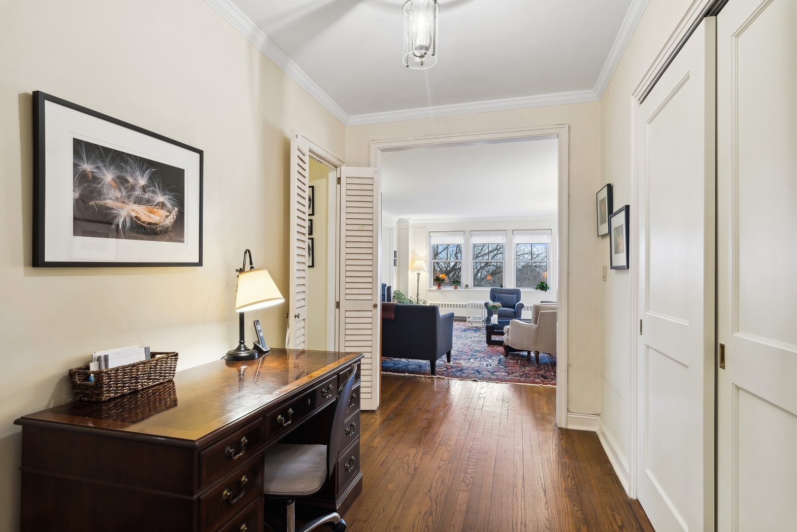 5555 North Sheridan Road, Unit 316 Chicago, IL 60640 - Photo 3 of 17