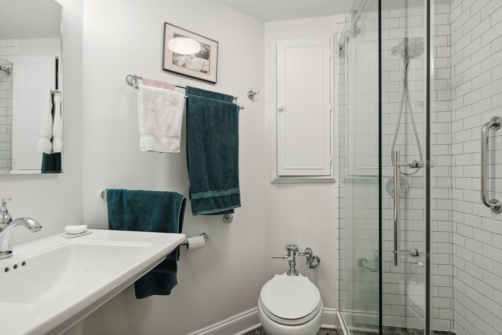 5555 North Sheridan Road, Unit 316 Chicago, IL 60640 - Photo 7 of 17