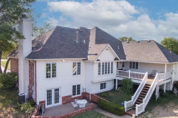 $309,000 | 3008 Cabrillo Drive, Winfield, KS 67156