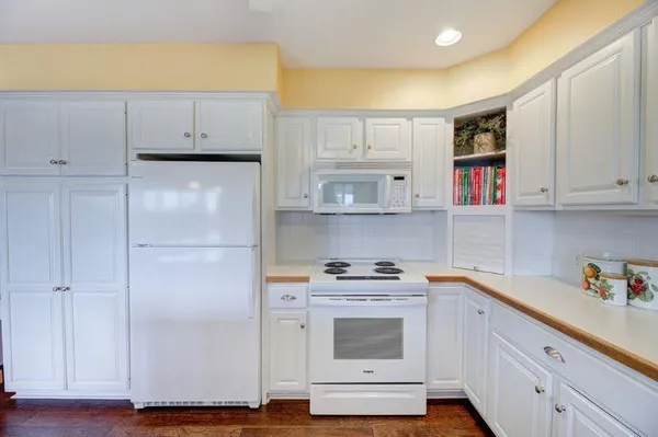 $309,000 | 3008 Cabrillo Drive, Winfield, KS 67156