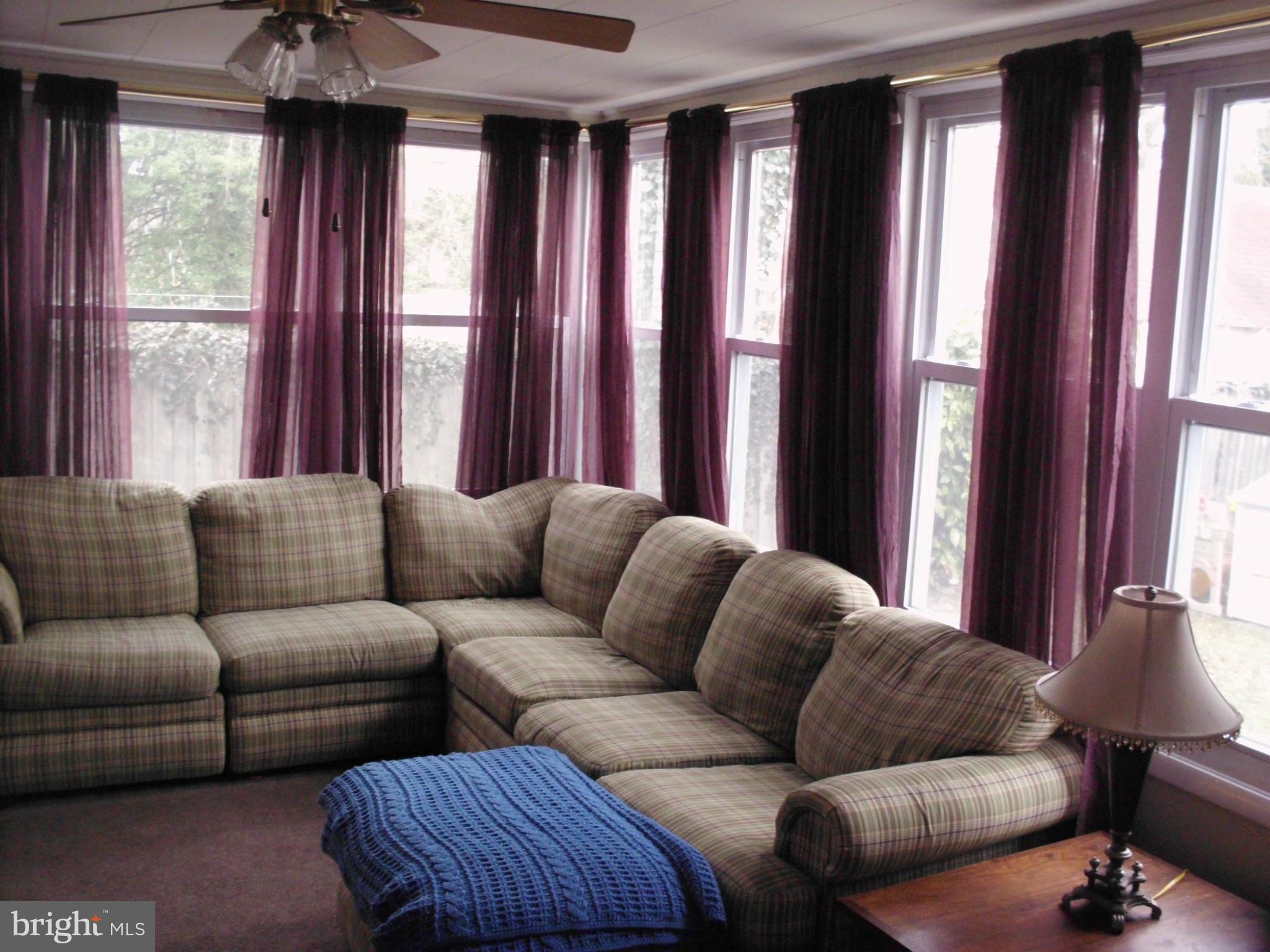 118 Homewood Road Linthicum, MD 21090 - Photo 6 of 18 Family/Sun Room