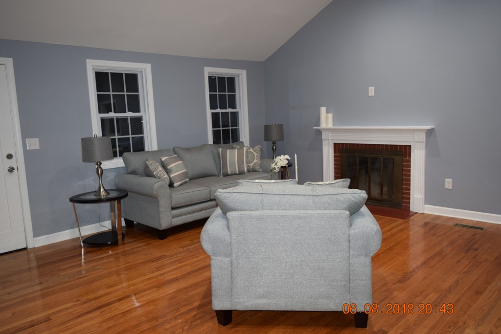 43 Pine Acre Road Springfield, MA 01129 - Photo 9 of 30 Gallery Image 9