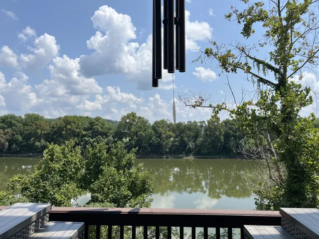 $650,000 | 950 Sauger Road, Charlotte, TN 37036