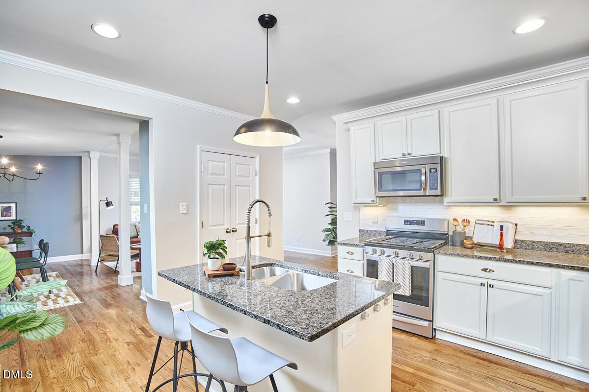 2203 Chapel Hill Road Durham, NC 27707 - Photo 28 of 61