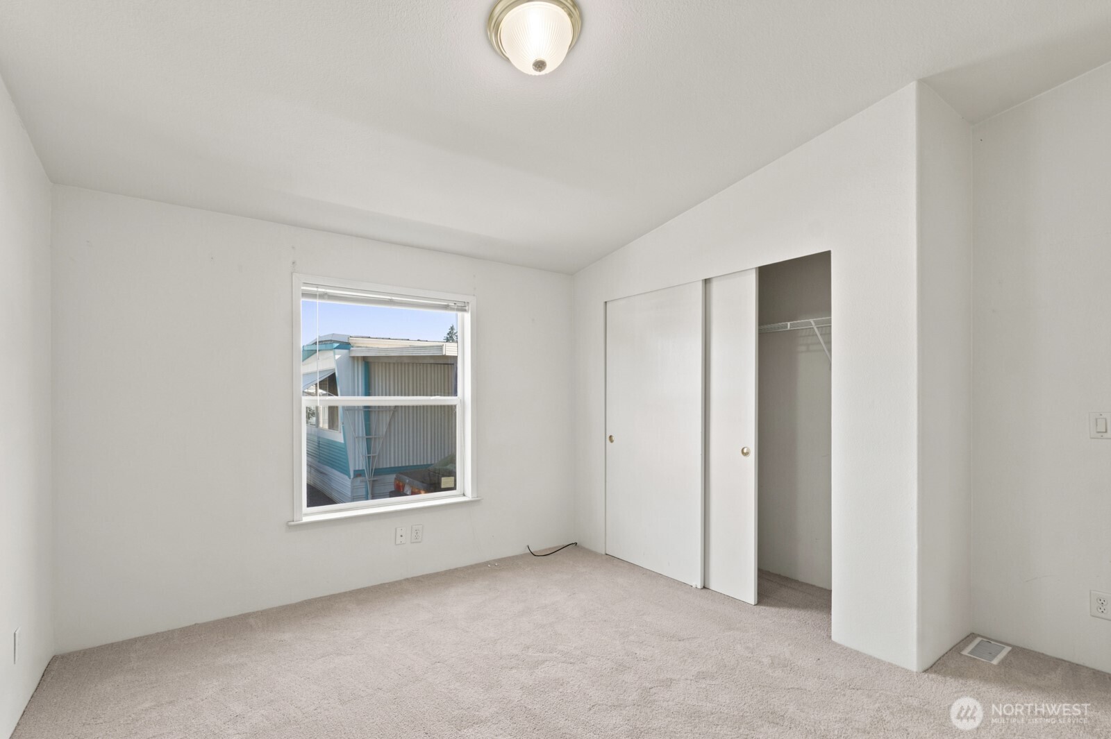 2302 R Street Southeast, Unit 85 Auburn, WA 98002 - Photo 26 of 35 Gallery Image 26