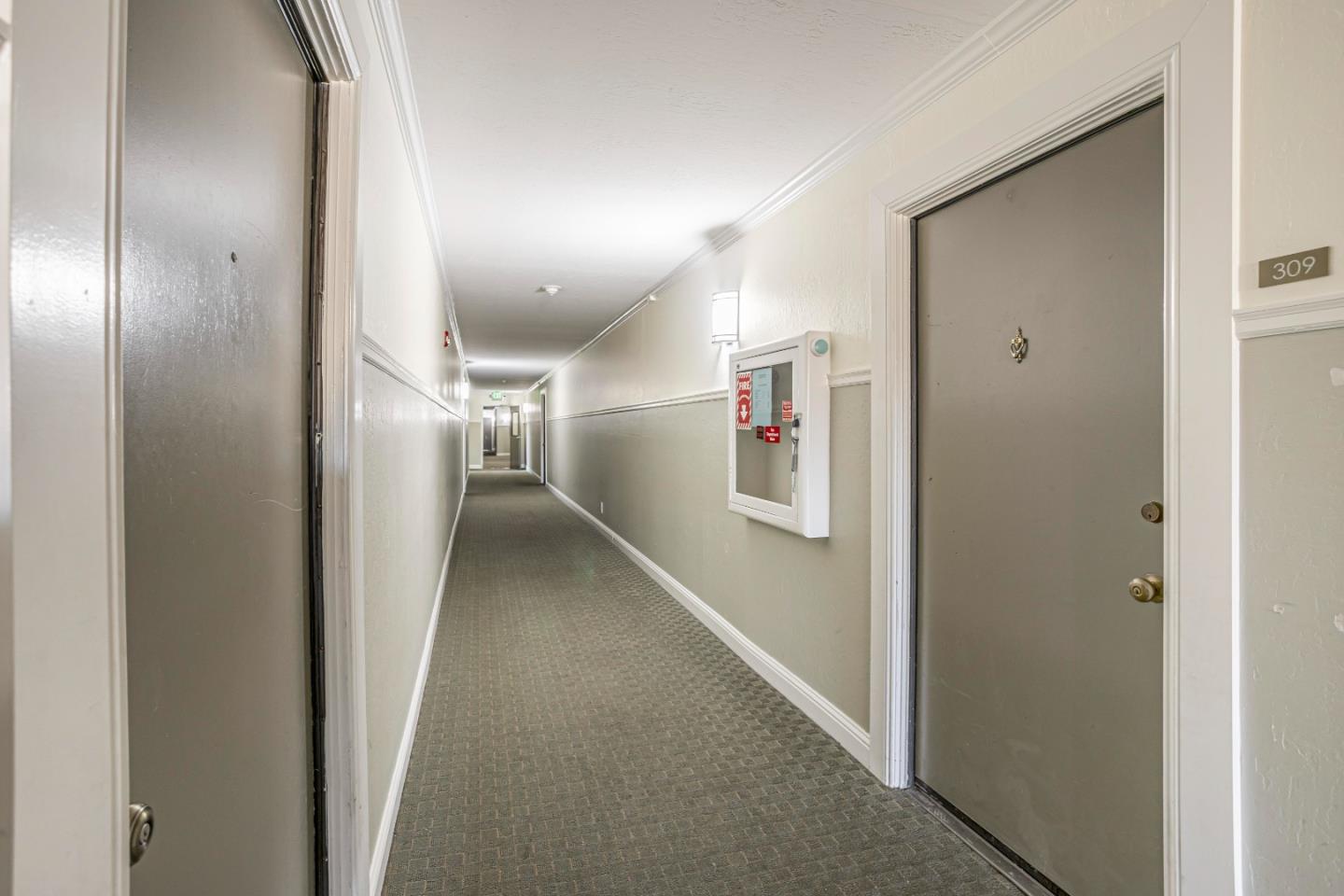 1033 Crestview Drive, Unit 309 Mountain View, CA 94040 - Photo 37 of 50 a view of hallway