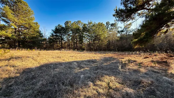 $81,000 | 477 County Road 477, Henderson, TX 75654