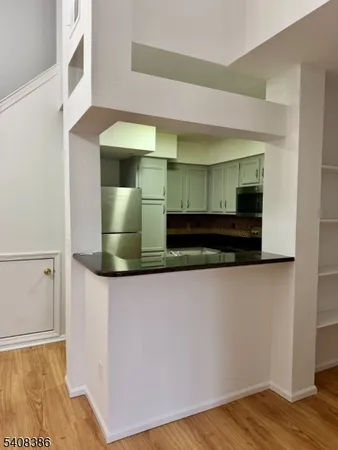 $2,800 | 94 Wescott Road, Bedminster, NJ 07921