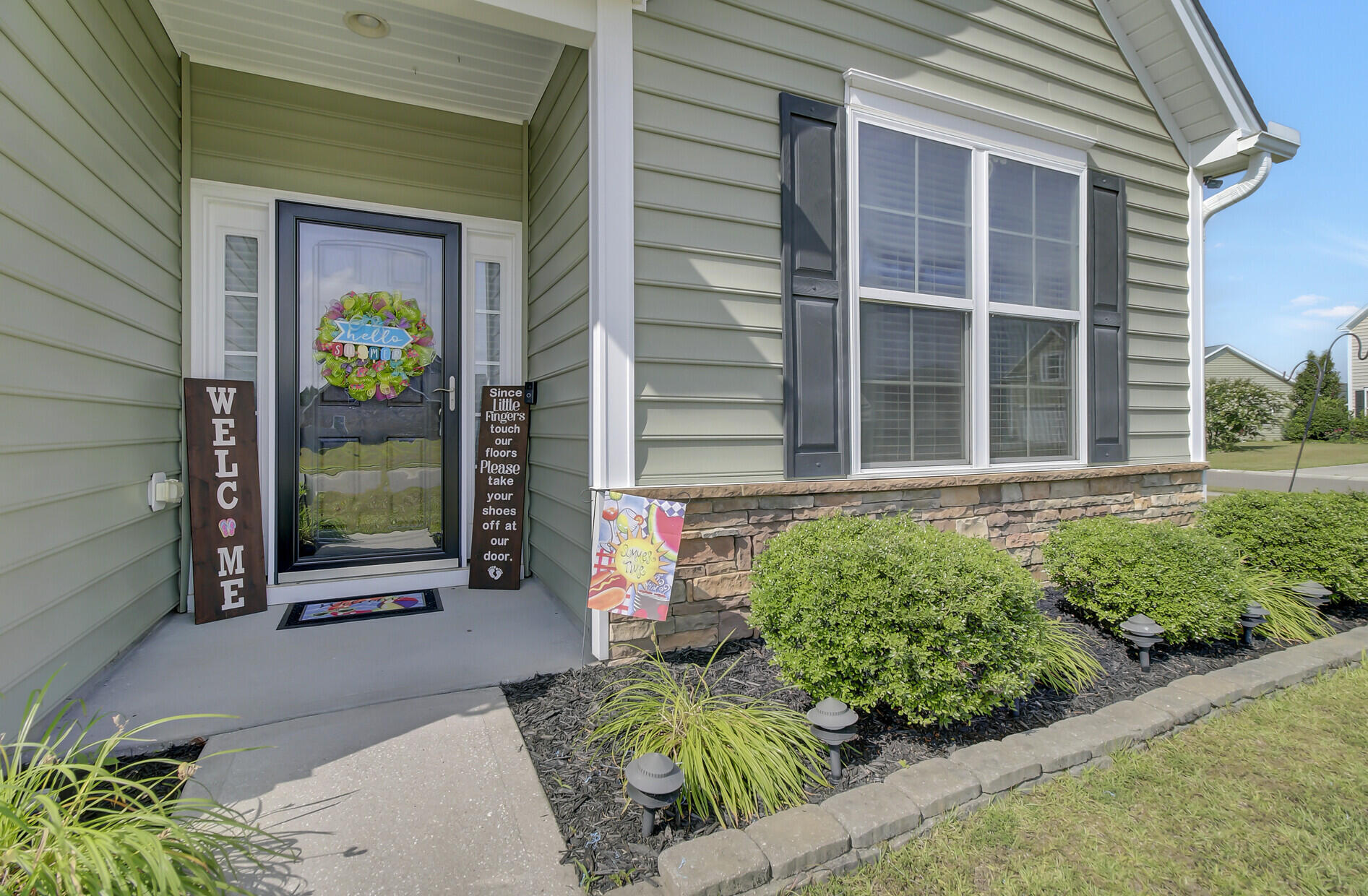 3000 Central Ring Court Ridgeville, SC 29472 - Photo 4 of 40 3C265EA4-426B-4788-8144-00EF95488432