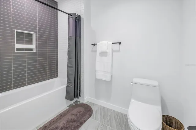 $8,900 | 777 3rd Avenue North, Unit 708, St. Petersburg, FL 33701