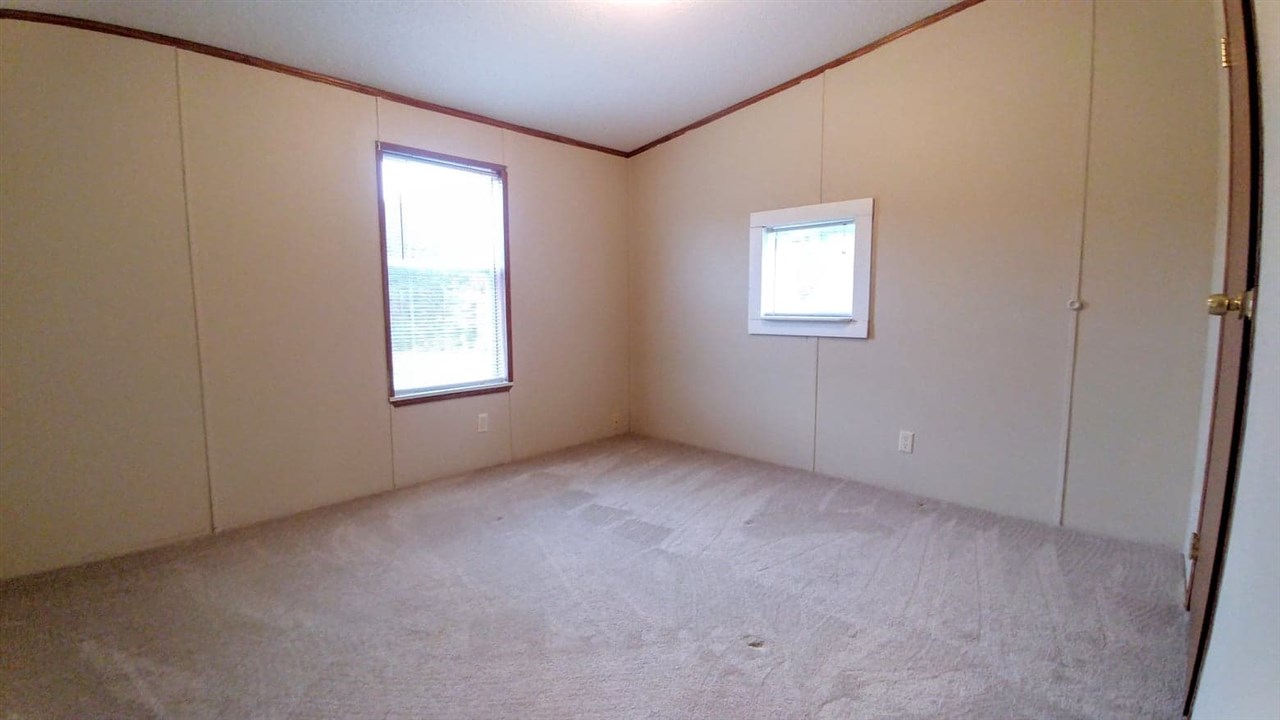 126 East 26 Road Boon, MI 49618 - Photo 14 of 20 1874074-13.JPG