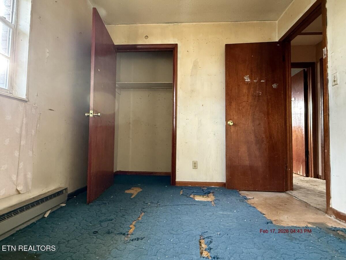 300 Lakeview Circle Bean Station, TN 37708 - Photo 16 of 22 Photo Feb 17 2026, 4 43 12 PM