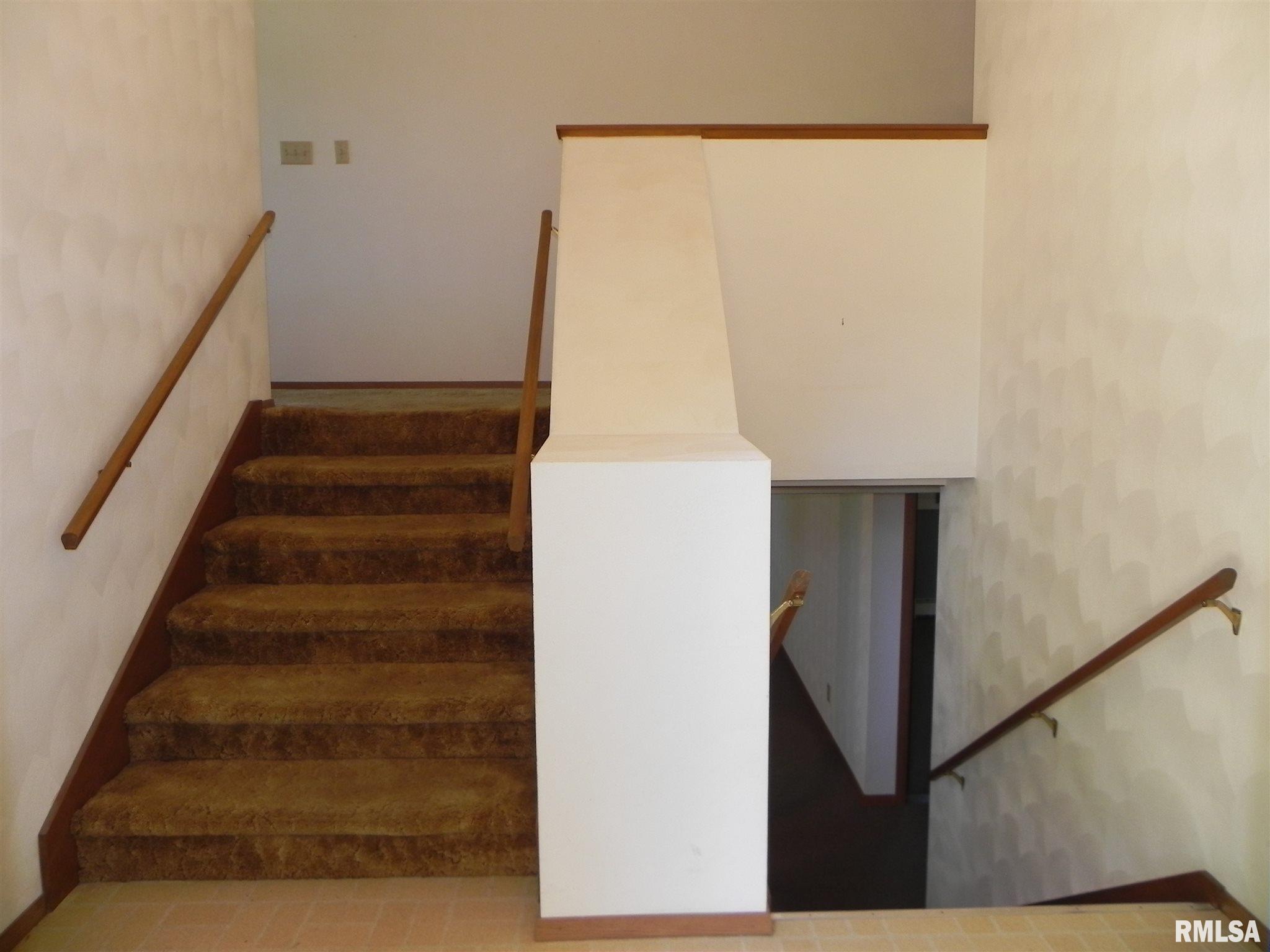 14814 78th Avenue West Taylor Ridge, IL 61284 - Photo 10 of 40 Gallery Image 10
