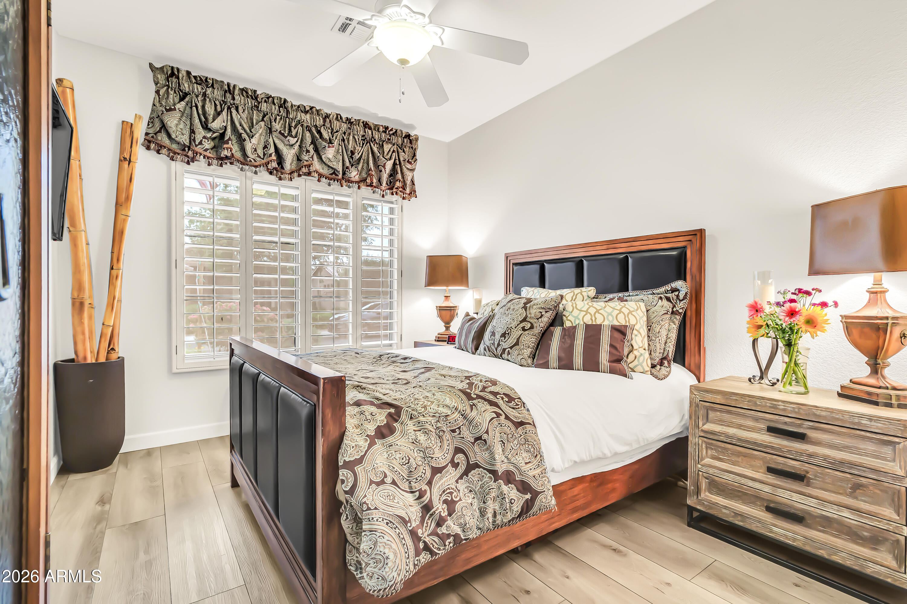 4684 East Walnut Road Gilbert, AZ 85298 - Photo 23 of 58 4684 E Walnut Rd-30