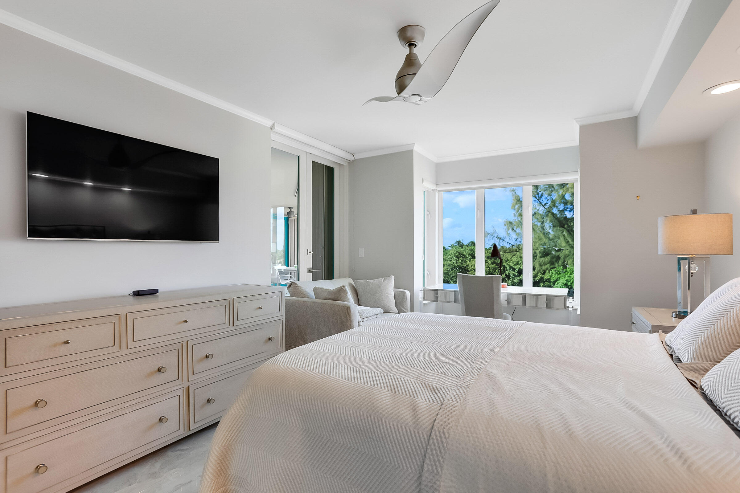 100 Southeast 5th Avenue, Unit PH2 Boca Raton, FL 33432 - Photo 22 of 60 Bedroom 2