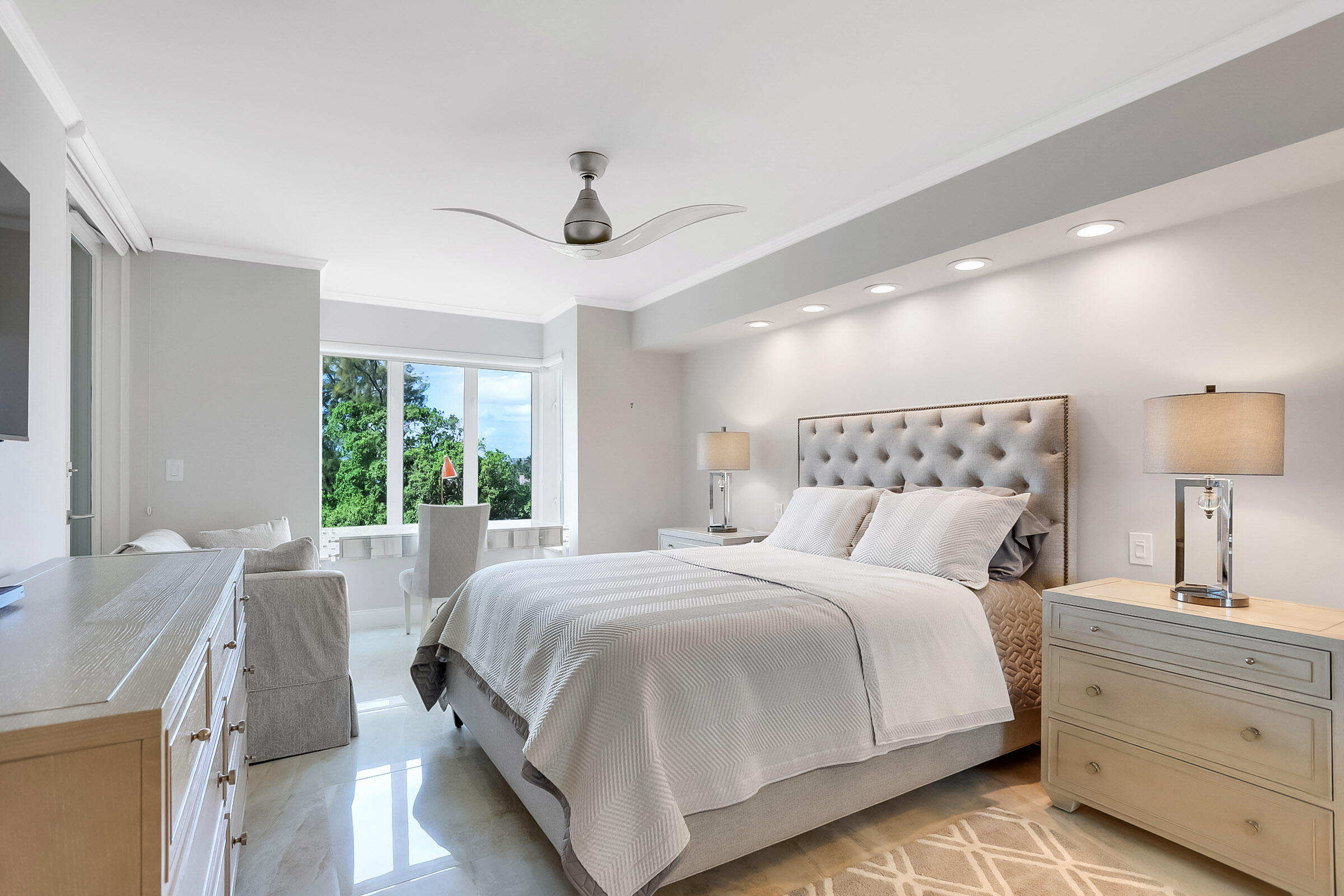 100 Southeast 5th Avenue, Unit PH2 Boca Raton, FL 33432 - Photo 23 of 60 Bedroom 2