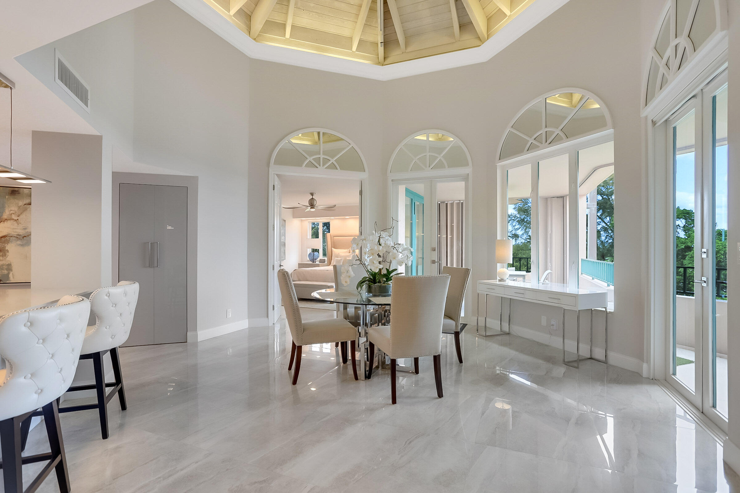 100 Southeast 5th Avenue, Unit PH2 Boca Raton, FL 33432 - Photo 6 of 60 Dining Room
