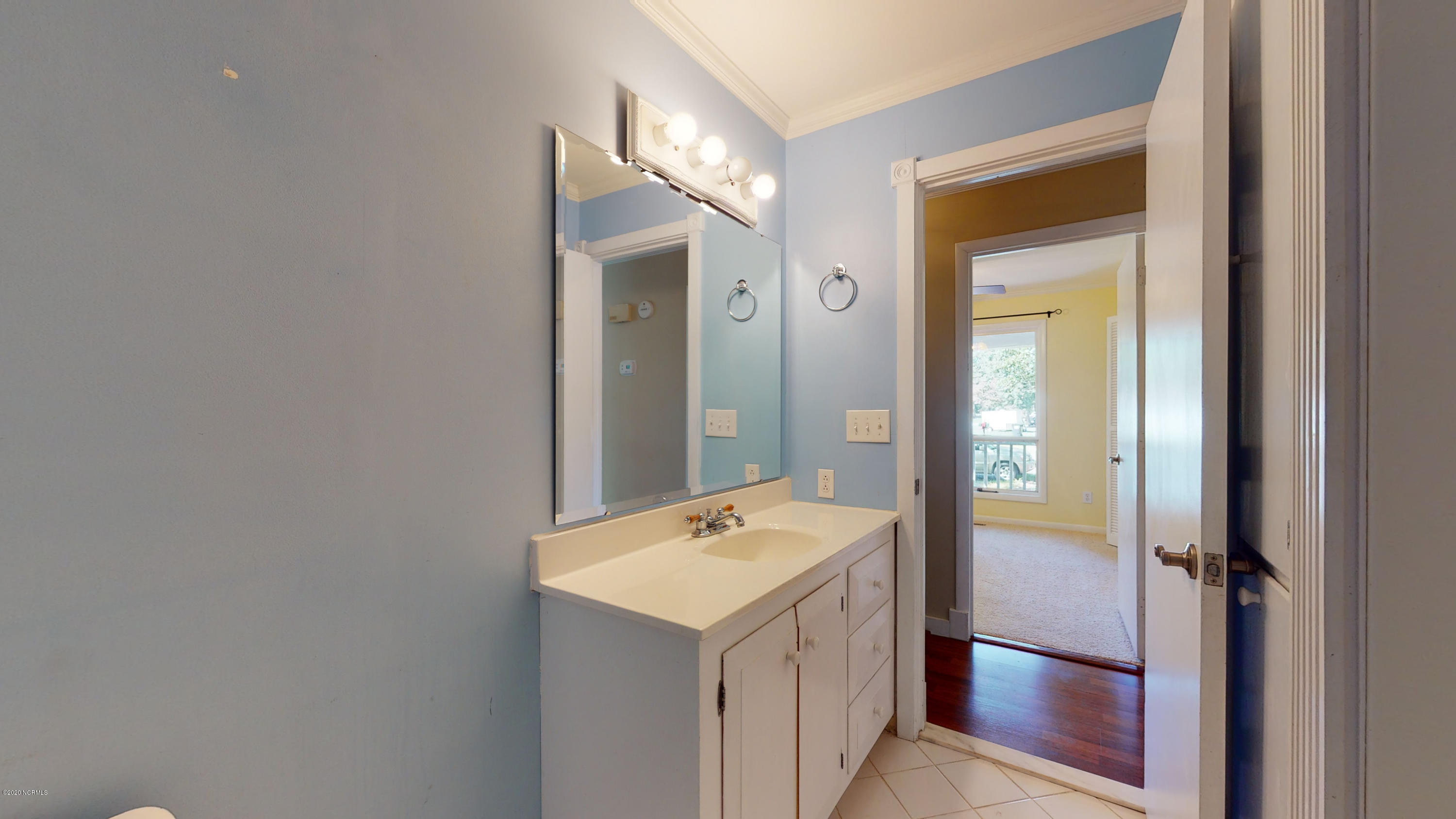 212 Ridgewood Lane Washington, NC 27889 - Photo 20 of 34 Hall Bath