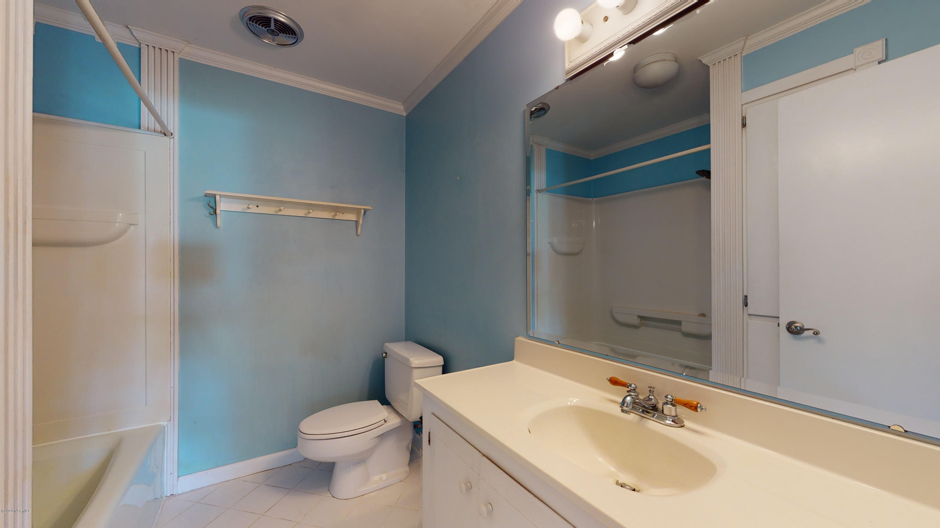 212 Ridgewood Lane Washington, NC 27889 - Photo 21 of 34 212 Ridge Wood Ln-33
