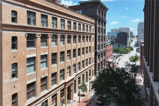 $175,000 | 308 West 8th Street, Unit 509, Kansas City, MO 64105