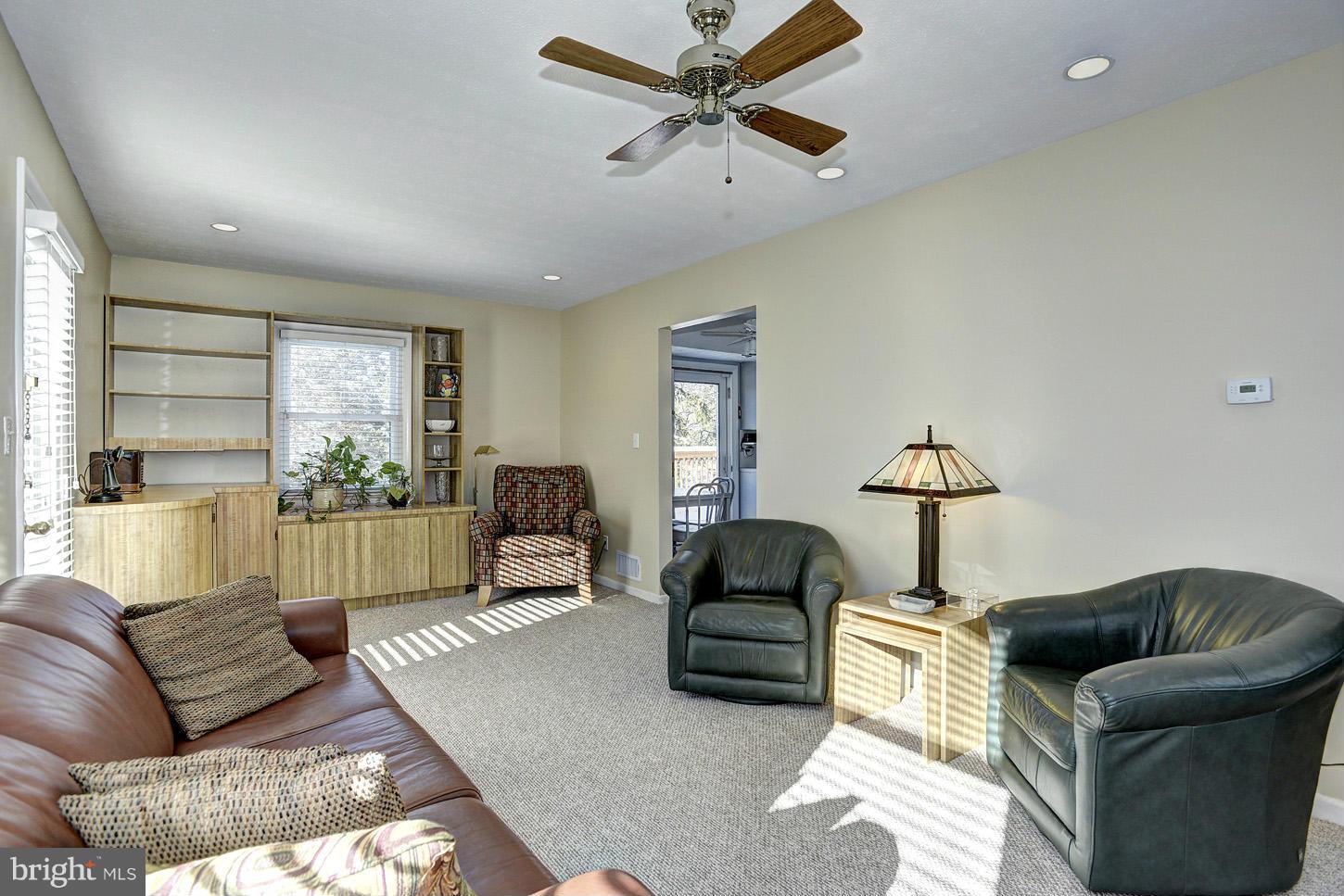 918 West Nolcrest Drive Silver Spring, MD 20903 - Photo 15 of 27 Family Room