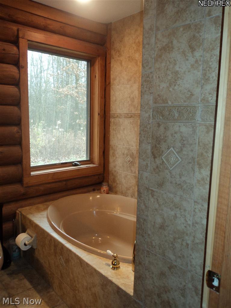 16222 Mock Road Berlin Center, OH 44401 - Photo 12 of 25 Gallery Image 12