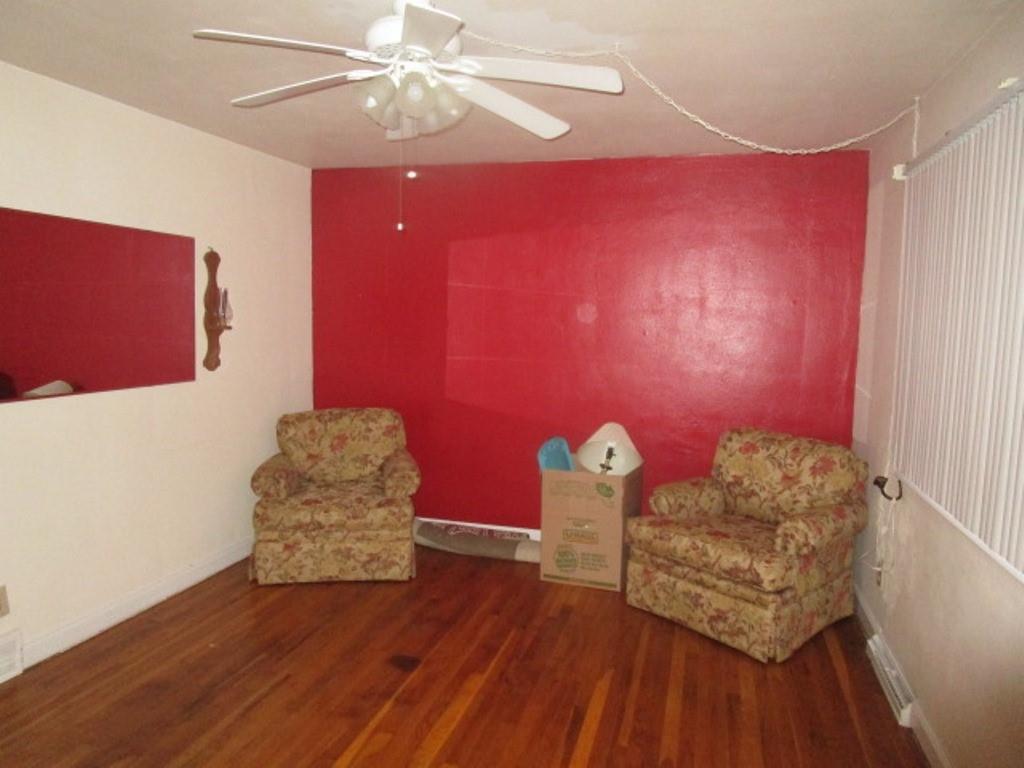 290 Spring Run Road Crescent, PA 15046 - Photo 2 of 22 Gallery Image 2