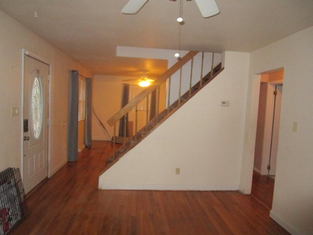 290 Spring Run Road Crescent, PA 15046 - Photo 3 of 22 Gallery Image 3