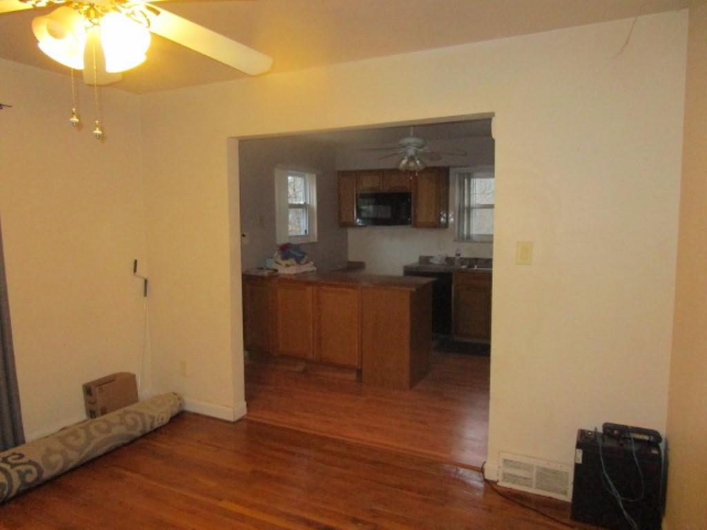 290 Spring Run Road Crescent, PA 15046 - Photo 5 of 22 Gallery Image 5